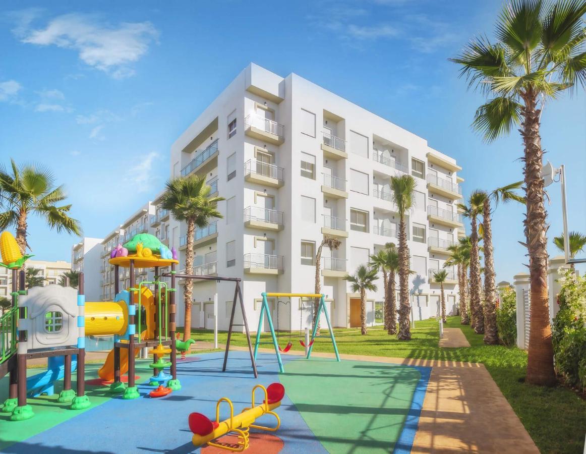 Appartamento Apparemment De Luxe Vue Piscine Bouznika Esterno foto