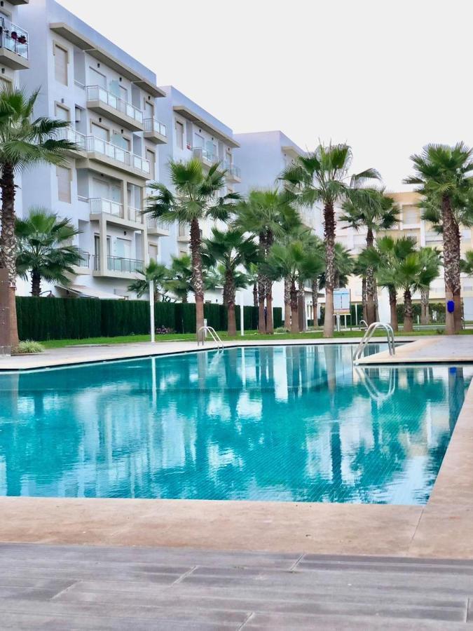 Appartamento Apparemment De Luxe Vue Piscine Bouznika Esterno foto