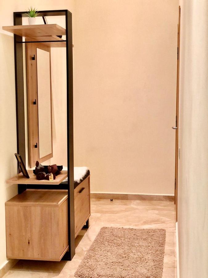 Appartamento Apparemment De Luxe Vue Piscine Bouznika Esterno foto