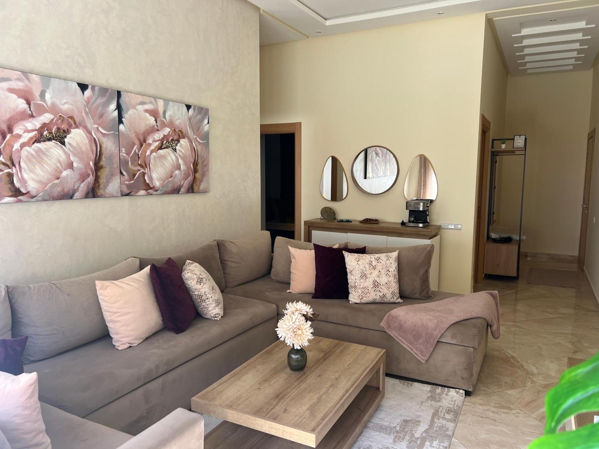 Appartamento Apparemment De Luxe Vue Piscine Bouznika Esterno foto