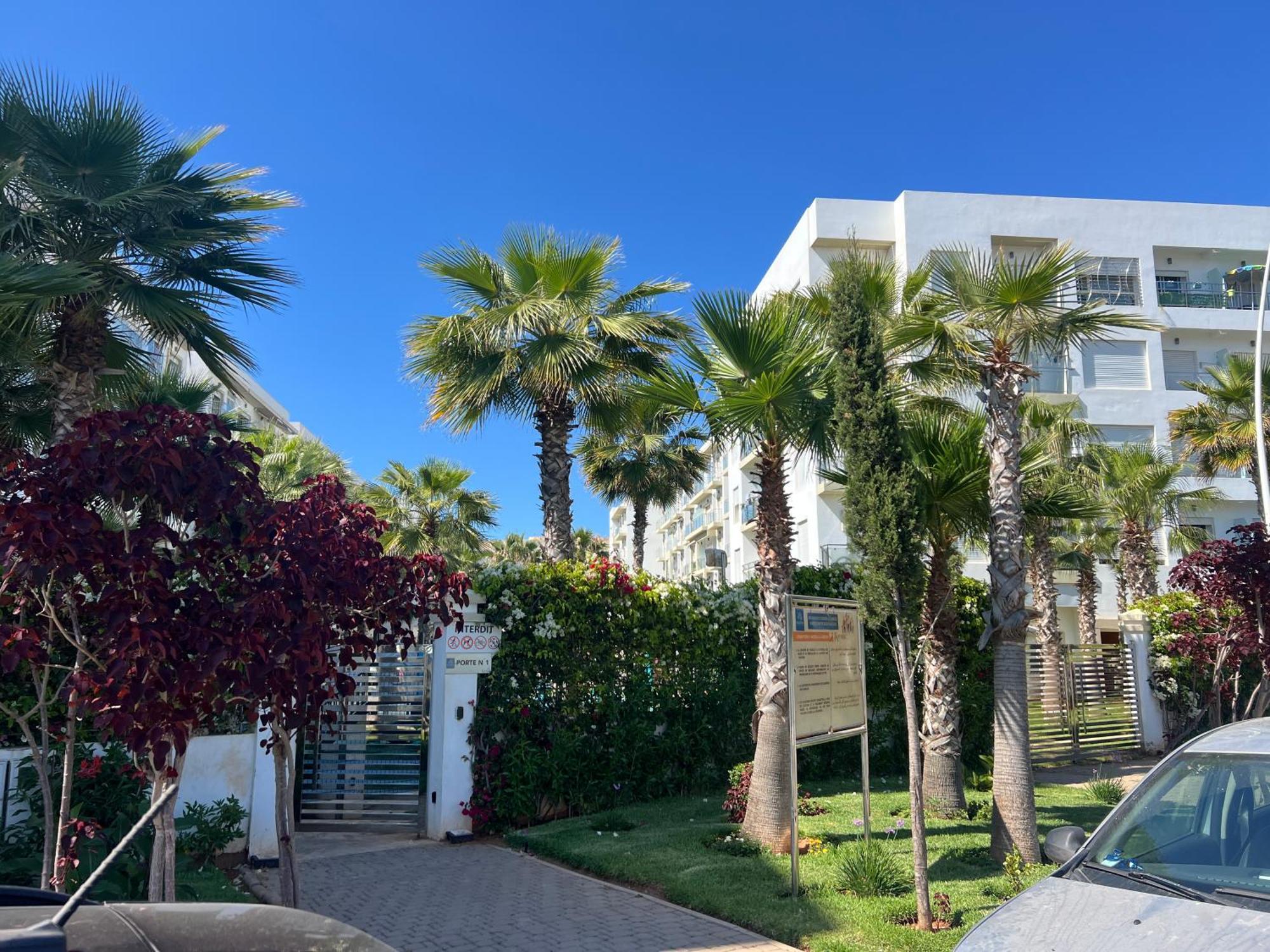 Appartamento Apparemment De Luxe Vue Piscine Bouznika Esterno foto